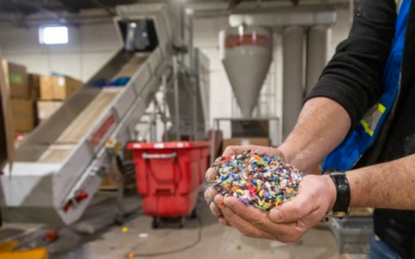 What exactly is a plastic granulator, and how can it benefit all of London?