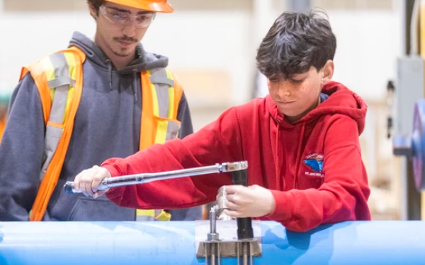 Elementary students explore construction trades at LiUNA 1059