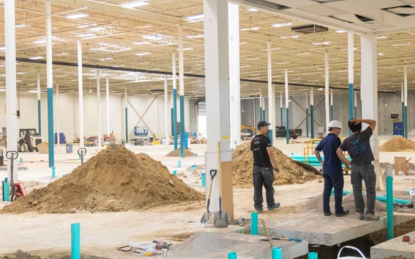 Indoor playground eyed for former Rona store in northwest London