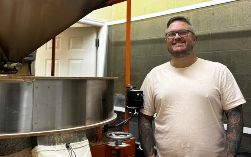 At The Whole Grain Hearth Bakery in London, Ont., owner Richard Placzek mills buckets full of fresh flour every Monday and Tuesday. He explains the process and why freshly-milled flour makes for tastier and more nutritious pastries.