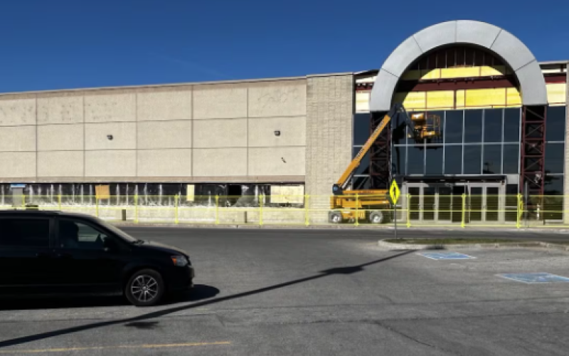 The exterior of White Oaks Mall where IKEA will be, seen on June 2, 2026. (Sean Irvine/CTV News London)
