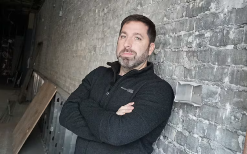 Jeff Evans is renovating and expanding into the space next door to the Mana Lounge on Dundas Street. 'Downtown London has so much potential,' he said. (Chris Ensing/CBC News)