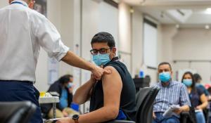 Ontario to expand COVID vaccine access to people 40+ on Tuesday