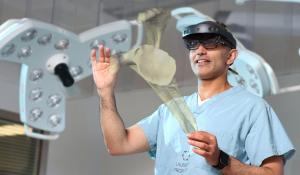 St. Joseph’s Hospital using 3D holograms to improve surgery precision