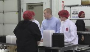 Nationwide food delivery company using closed-loop system to aid food shortages