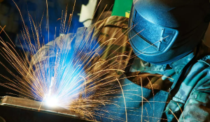 Top Canadian Manufacturing Grants & Tax Credits for 2024