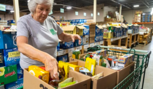 London Food Bank's Thanksgiving drive starts strong: 'Heartening'