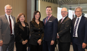 Alumni couple invest in precision cancer care, trainees